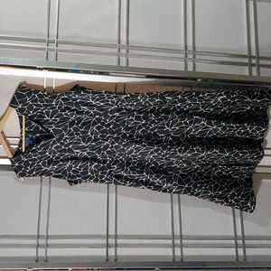 Black and white satin dress 👗